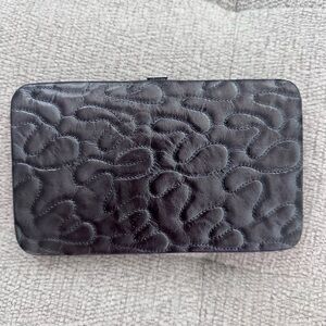 Elegant Narmi Navy Clutch Wallet